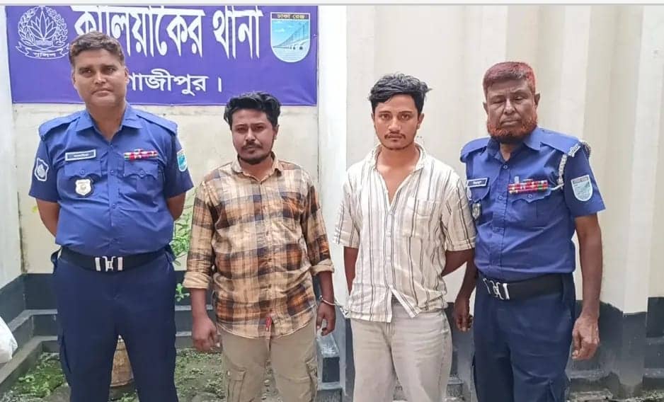 কালিয়াকৈরে ডাকাতির প্রস্তুতিকালে দুইজন গ্রেপ্তার, অস্ত্র ও গাড়ি উদ্ধার