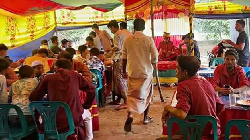 বিয়ের ভোজে রোস্ট নিয়ে সংঘর্ষ