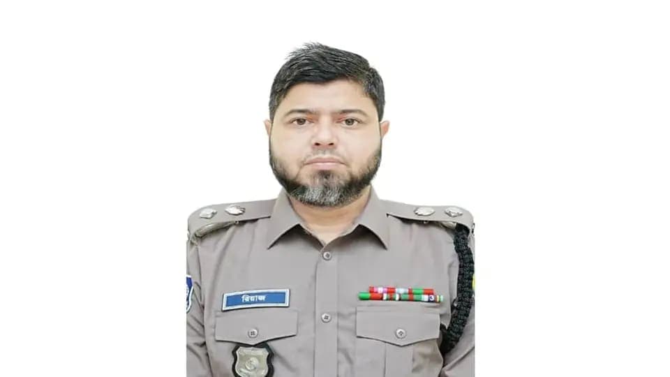 মৌলভীবাজারের নতুন পুলিশ সুপার হিসেবে যোগ দিলেন রিয়াজুল ইসলাম
