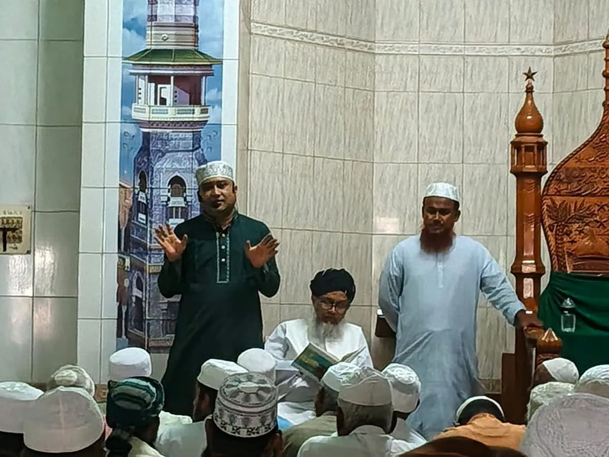 অপরাধমুক্ত সমাজ গড়ে তুলতে হবে: মোহনগঞ্জ থানার ওসি